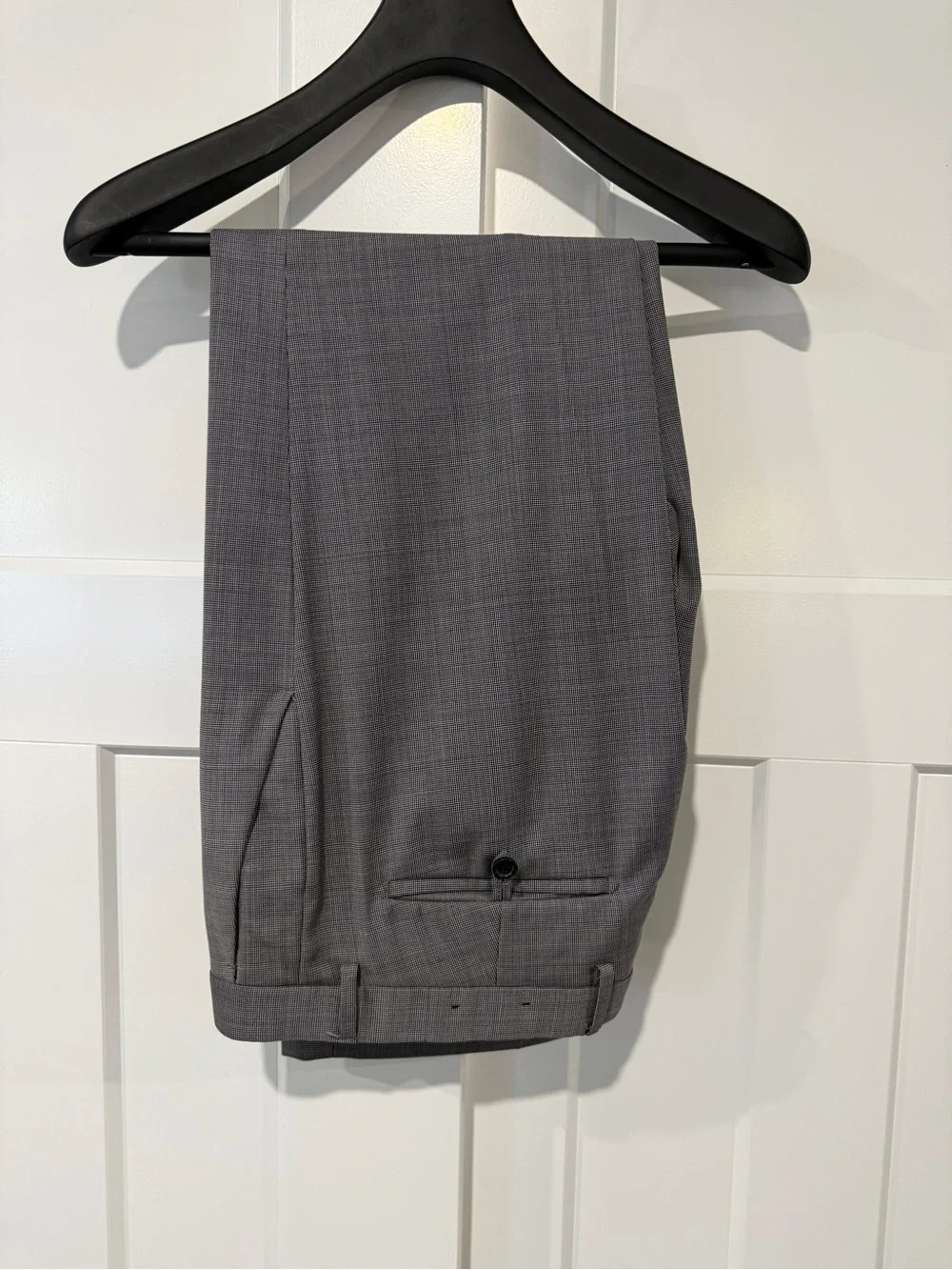 Banana Republic Gray Men's Suit - Modern Single-Breasted Jacket